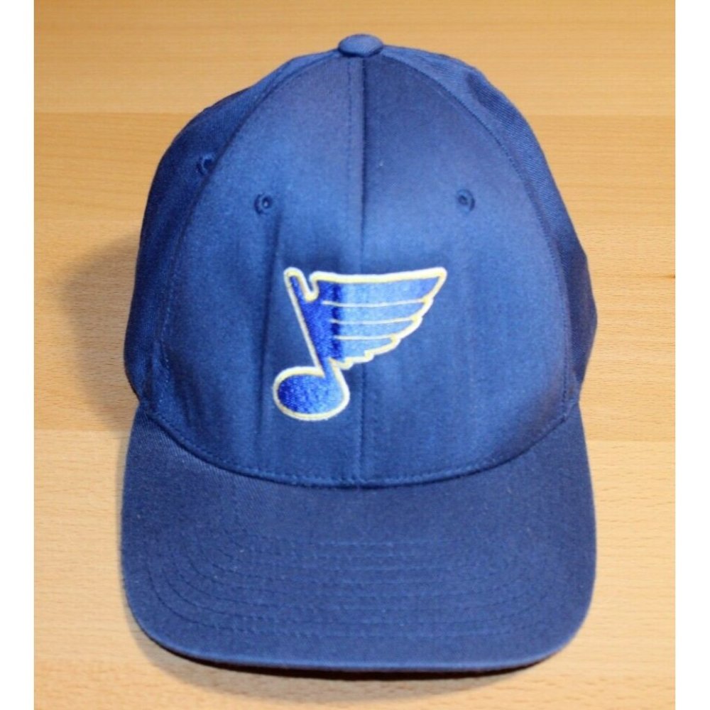 NHL Hockey St. Louis Blues Logo Embroidered Stretch FlexFit Hat Cap S/M ATC Blue